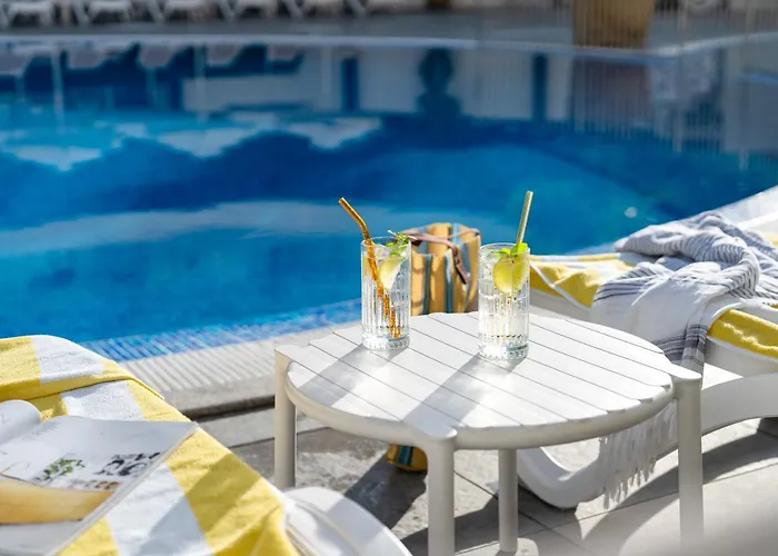 Szálloda Perla Tui Suneo (adults Only) Napospart